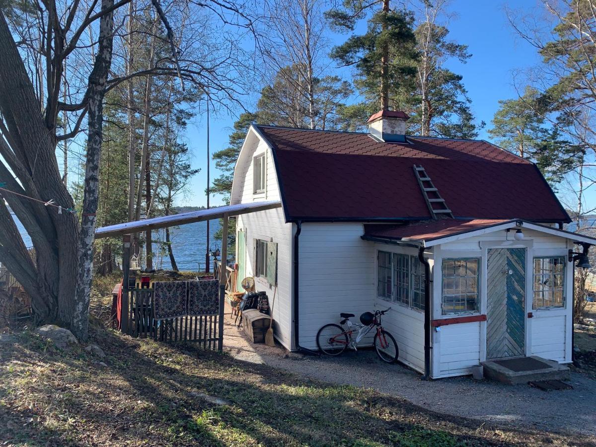 Charmig Av Rustik Stil I Stockholms Omrade 度假居 *
